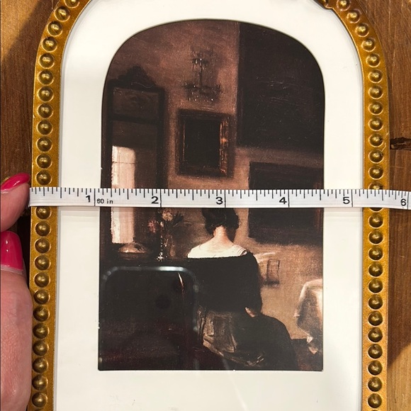 Ornate Gold Metal Picture Frame with 5”x7” Matted Victorian Print - Picture 3 of 4